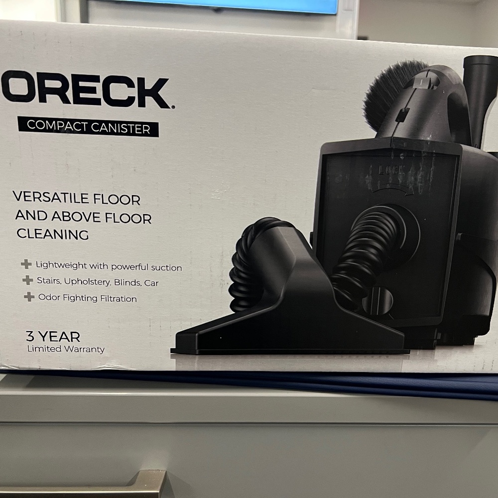Oreck compact vacuum